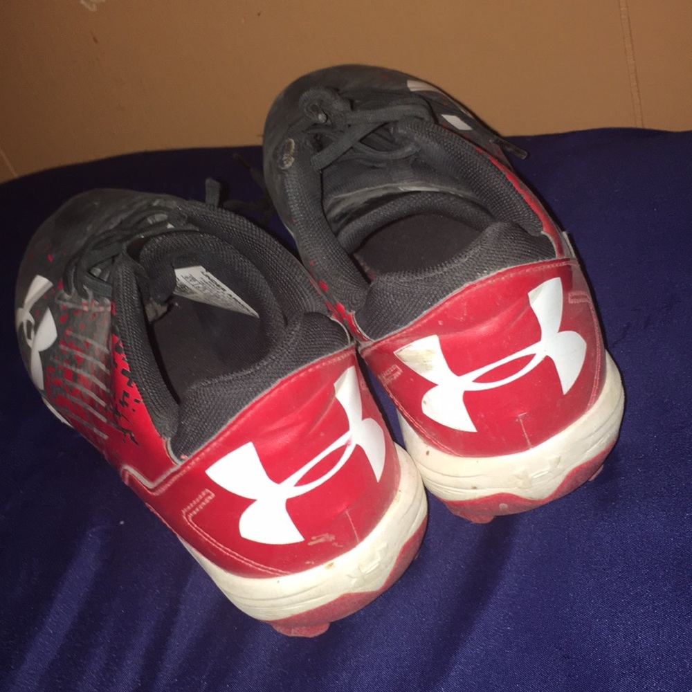 Cleats - Picture 3 of 4